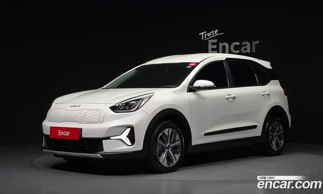 Kia Niro, 2022, 197 694 км