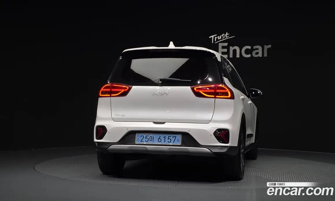 Kia Niro 2022 0.2 АКПП, фото 4