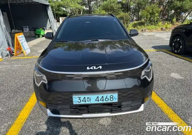 Kia Niro, 2023, 154 742 км