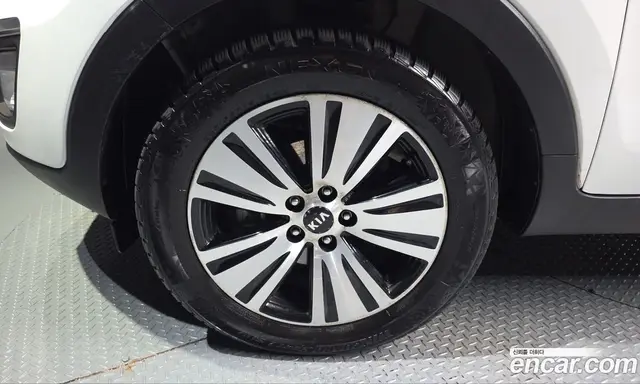 Kia Sportage 2014 2.0 АКПП, миниатюра 5 Kia Sportage 2014 2.0 АКПП, миниатюра 5