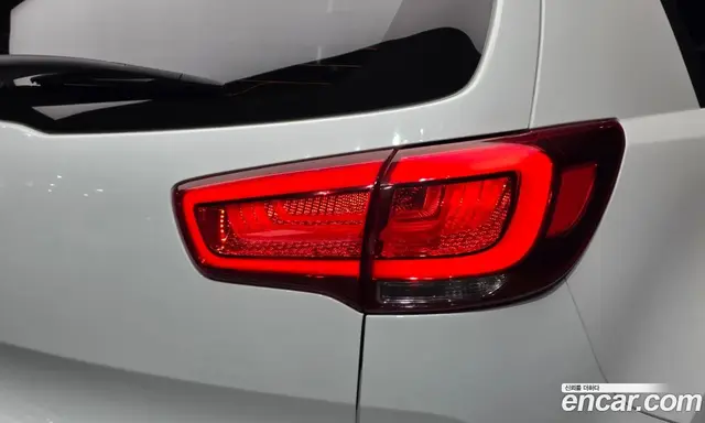 Kia Sportage 2014 2.0 АКПП, миниатюра 9 Kia Sportage 2014 2.0 АКПП, миниатюра 9