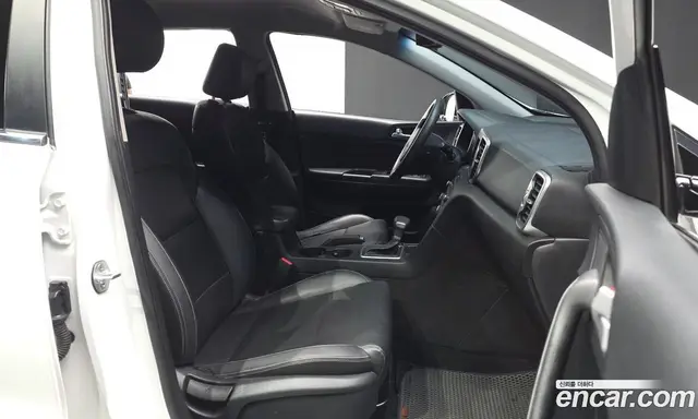 Kia Sportage 2018 1.7 АКПП, миниатюра 12