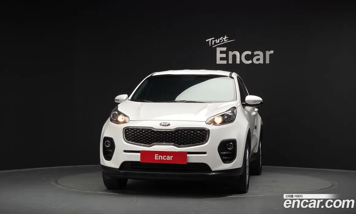 Kia Sportage 2018 1.7 АКПП, фото 3