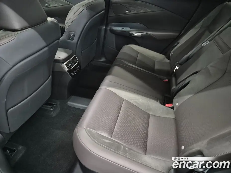 Lexus RX 2025 2.5 вариатор, фото 15