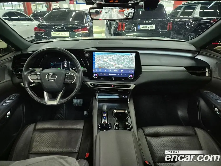 Lexus RX 2025 2.5 вариатор, фото 16