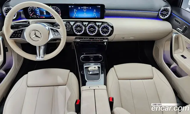 Mercedes-Benz A-Class 2024 2.0 АКПП, миниатюра 9