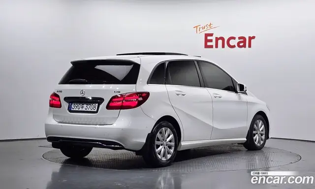 Mercedes-Benz B-Class 2015 1.8 АКПП, миниатюра 2