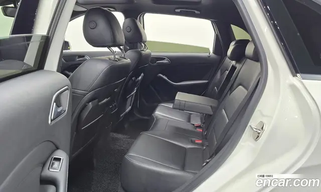 Mercedes-Benz B-Class 2015 1.8 АКПП, миниатюра 11