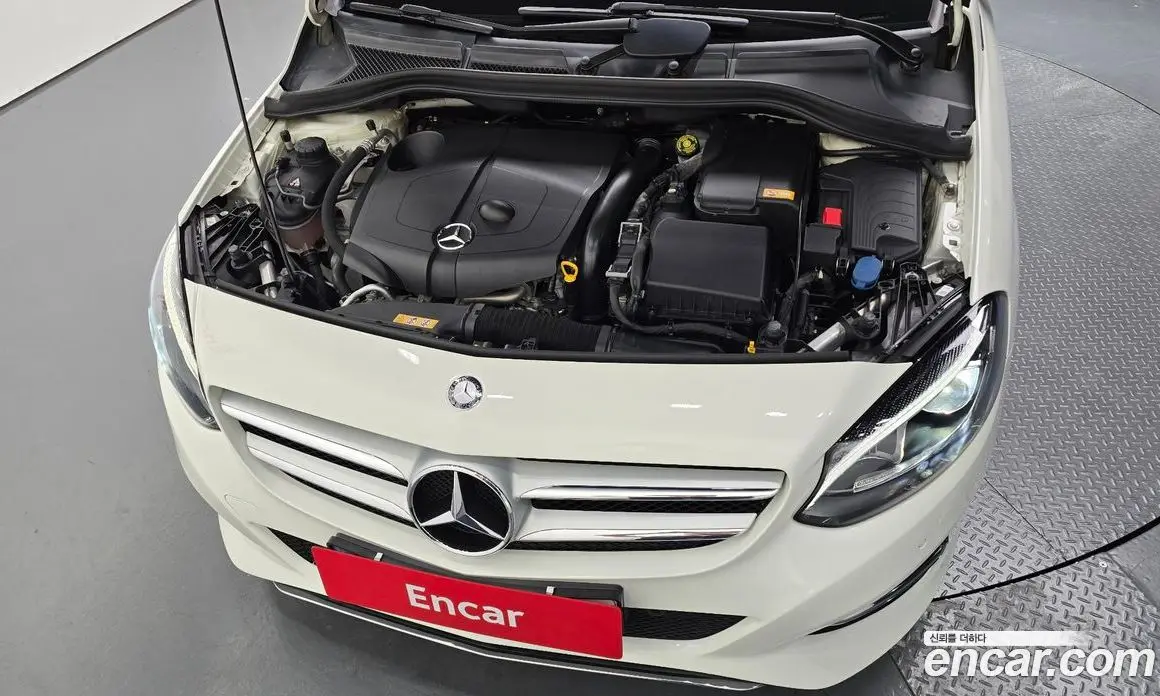 Mercedes-Benz B-Class 2015 1.8 АКПП, фото 6