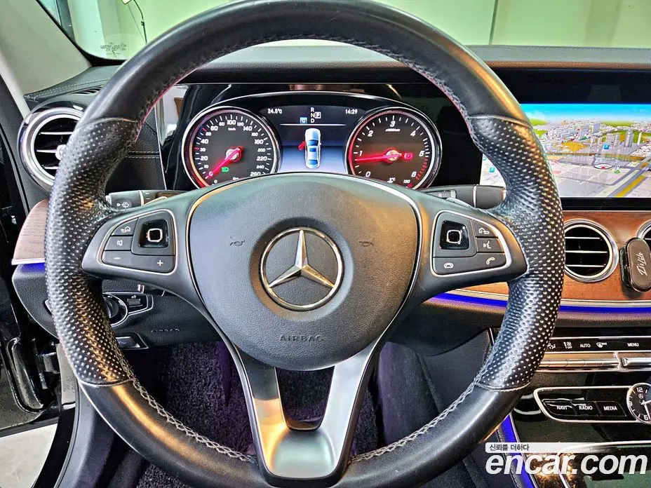 Mercedes-Benz E-Class 2017 1.9 АКПП, фото 11