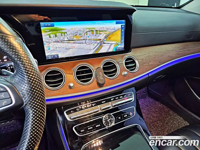 Mercedes-Benz E-Class 2017 1.9 АКПП, миниатюра 12