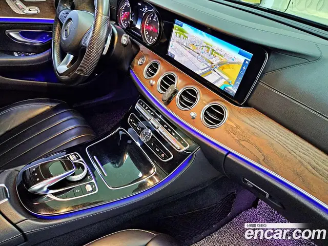 Mercedes-Benz E-Class 2017 1.9 АКПП, миниатюра 8