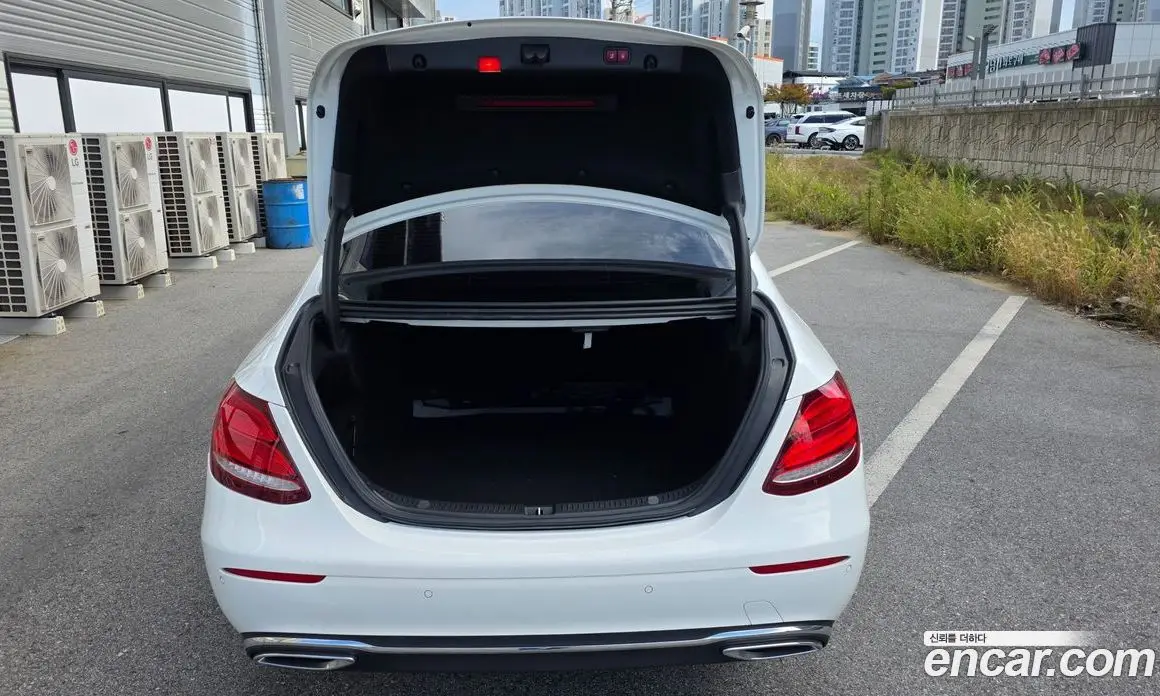 Mercedes-Benz E-Class 2017 1.9 АКПП, фото 7
