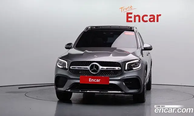 Mercedes-Benz GLB-Class 2023 2.0 АКПП, миниатюра 2