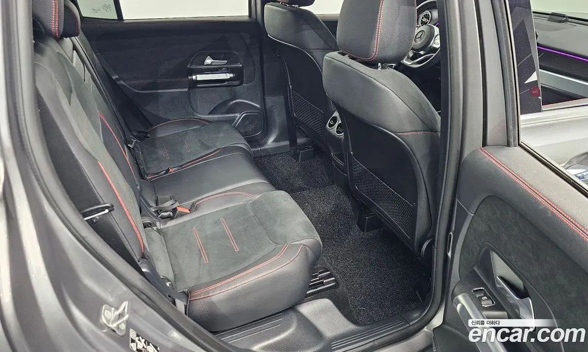 Mercedes-Benz GLB-Class 2023 2.0 АКПП, фото 17