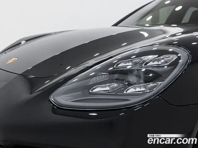 Porsche Panamera 2023 4.0 АКПП, миниатюра 11