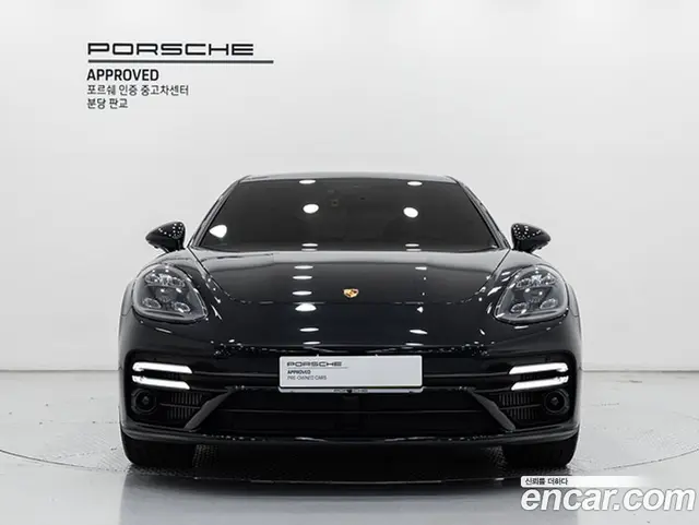 Porsche Panamera 2023 4.0 АКПП, миниатюра 3