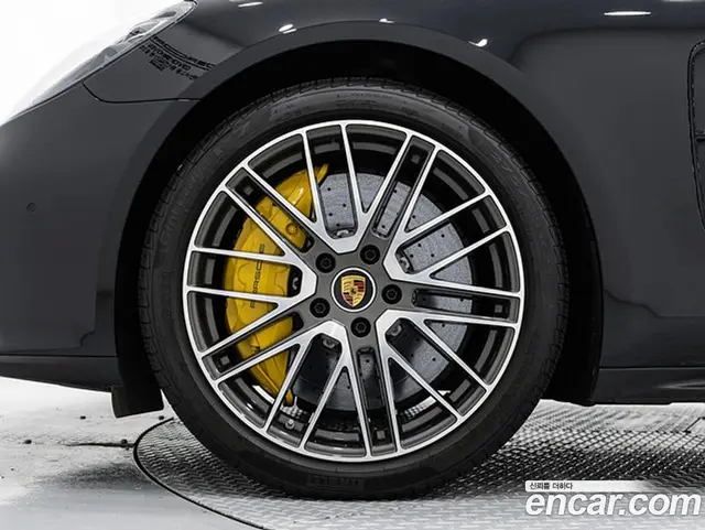 Porsche Panamera 2023 4.0 АКПП, миниатюра 5