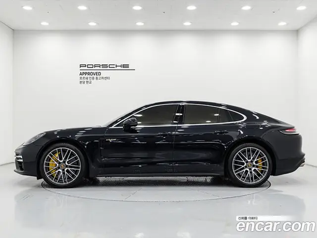 Porsche Panamera 2023 4.0 АКПП, миниатюра 6