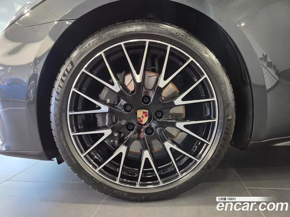 Porsche Panamera 2025 2.9 АКПП, фото 5