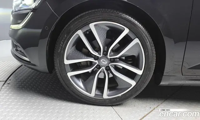 Renault (Samsung) SM6 2016 1.6 АКПП, миниатюра 5 Renault (Samsung) SM6 2016 1.6 АКПП, миниатюра 5
