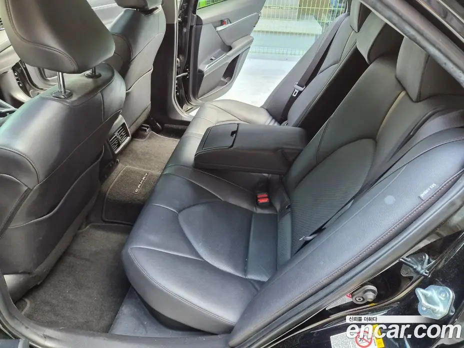 Toyota Camry 2018 2.5 АКПП, фото 10