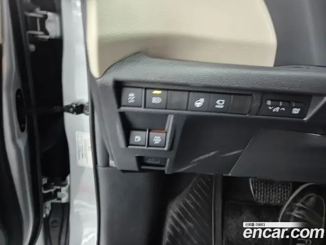 Toyota Sienna 2025 2.5 вариатор, миниатюра 12