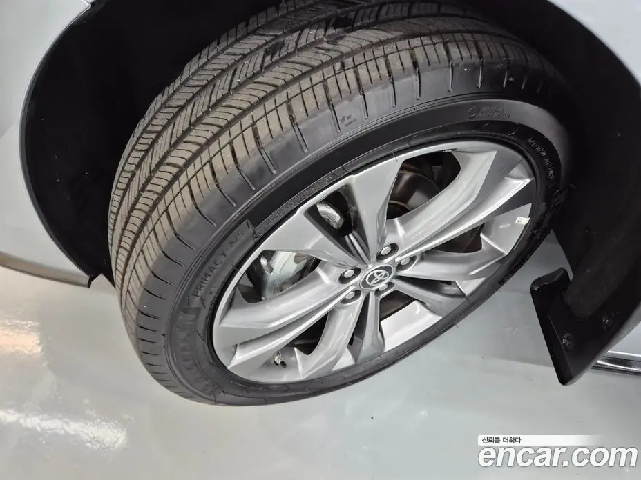 Toyota Sienna 2025 2.5 вариатор, фото 18