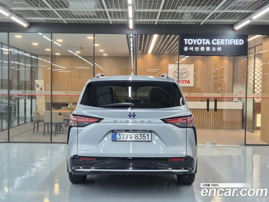 Toyota Sienna 2025 2.5 вариатор, фото 4