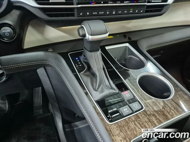 Toyota Sienna 2025 2.5 вариатор, миниатюра 10