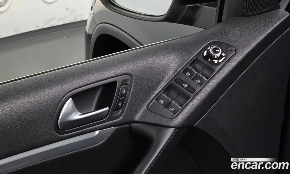 Volkswagen Tiguan 2013 2.0 АКПП, фото 16
