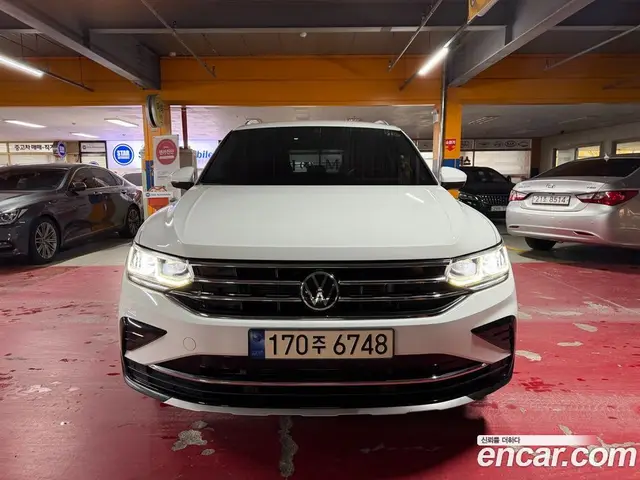Volkswagen Tiguan 2023 2.0 АКПП, миниатюра 4