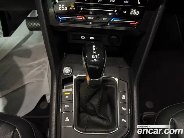Volkswagen Tiguan 2023 2.0 АКПП, миниатюра 9
