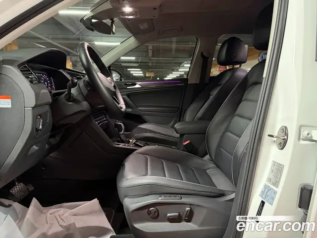 Volkswagen Tiguan 2023 2.0 АКПП, миниатюра 10