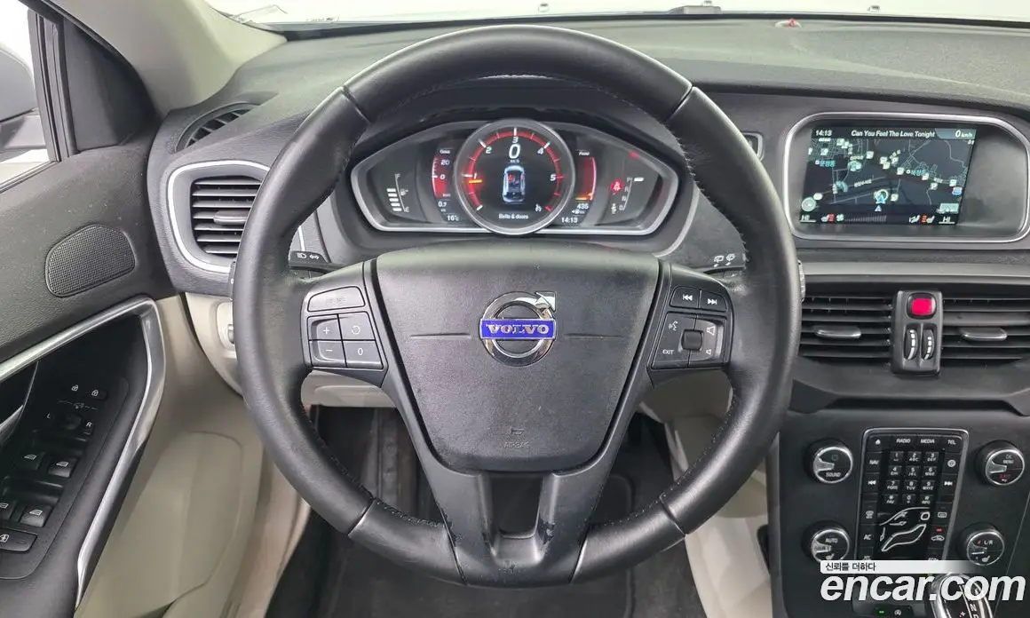 Volvo V40 2016 2.0 АКПП, фото 13