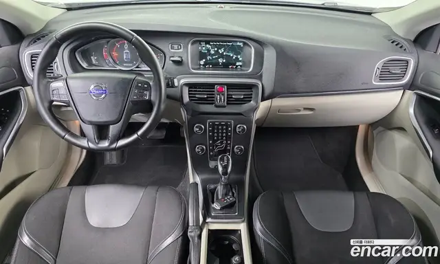 Volvo V40 2016 2.0 АКПП, миниатюра 7