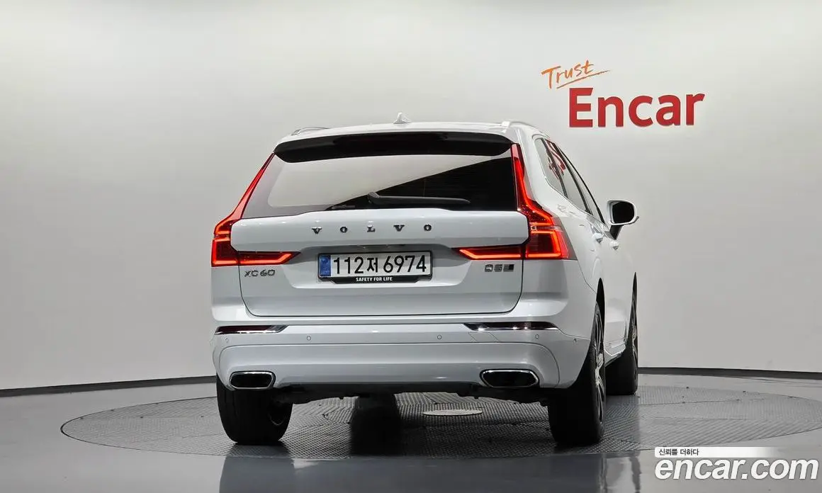 Volvo XC60 2019 2.0 АКПП, фото 4