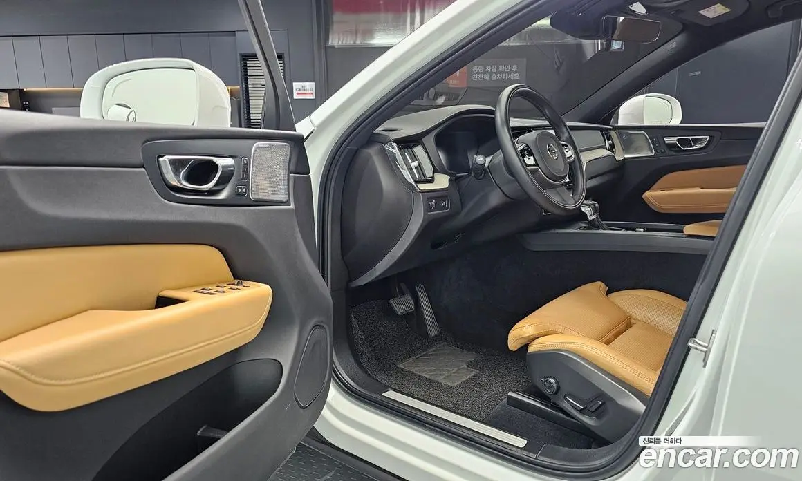 Volvo XC60 2019 2.0 АКПП, фото 10