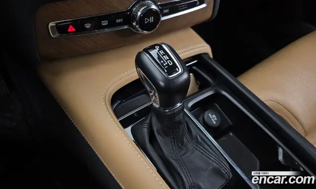 Volvo XC90 2016 2.0 АКПП, миниатюра 9