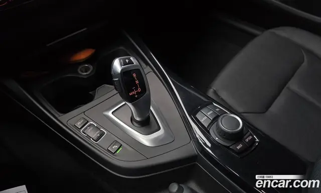 BMW 1 серия 2013 2.0 АКПП, миниатюра 9