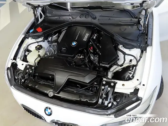 BMW 1 серия 2016 2.0 АКПП, миниатюра 3