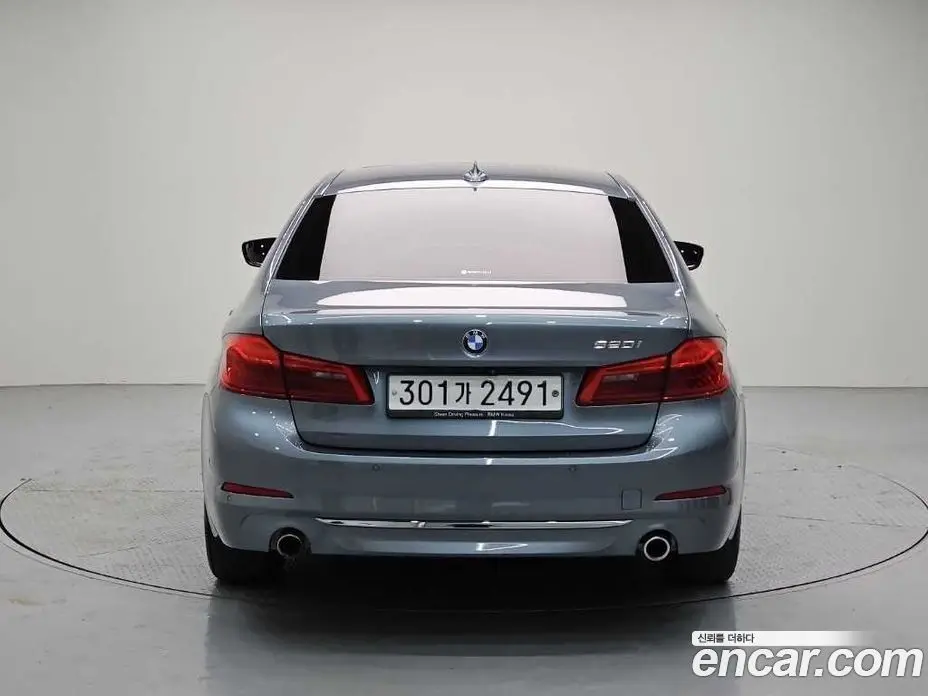 BMW 5 серия 2019 2.0 АКПП, фото 3