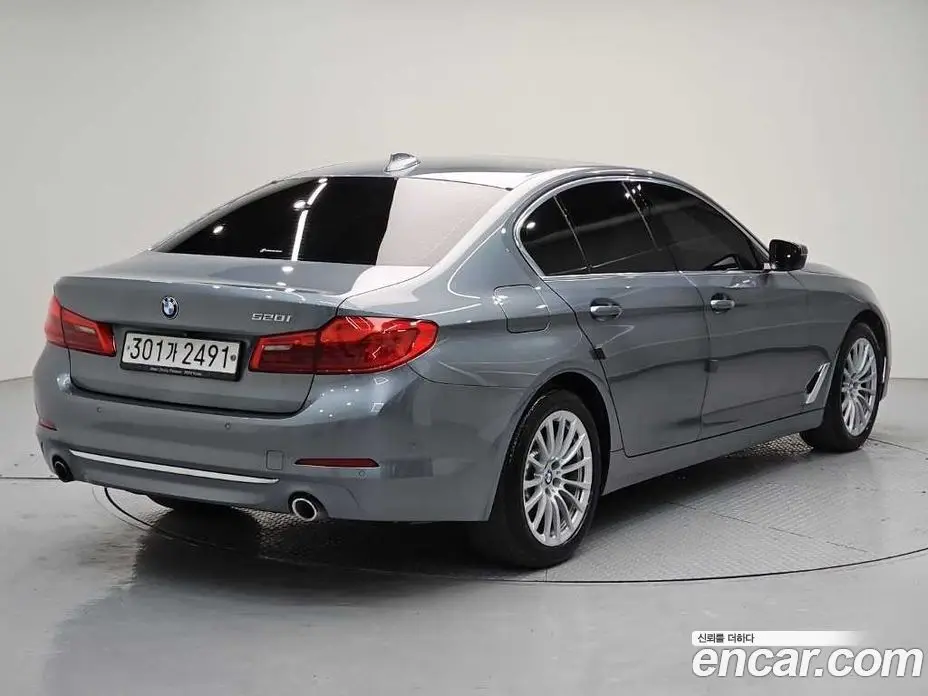 BMW 5 серия 2019 2.0 АКПП, фото 4