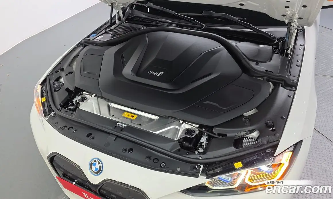 BMW i4 2023 0.2 АКПП, фото 5