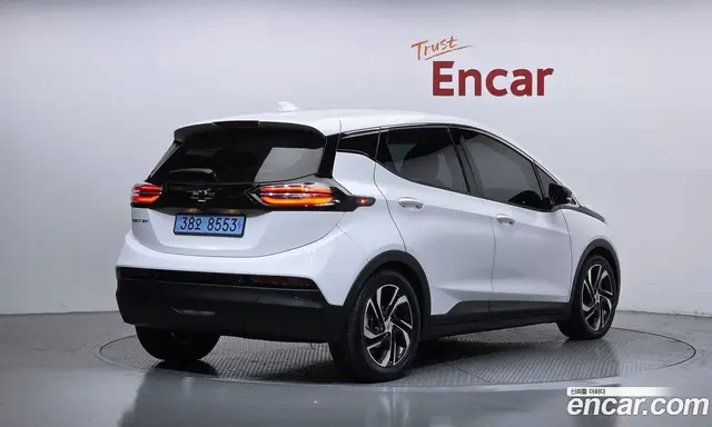 Chevrolet Bolt EV 2022 0.2 АКПП, миниатюра 2