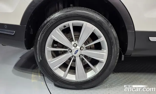 Ford Explorer 2018 2.3 АКПП, миниатюра 5