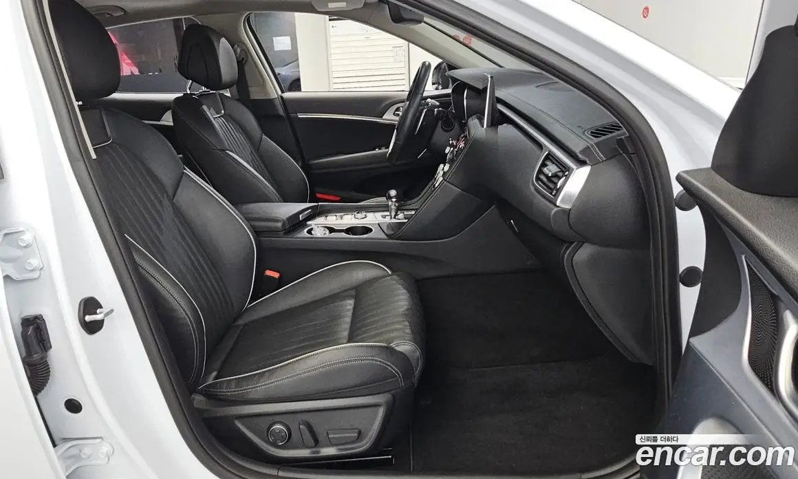 Genesis G70 2018 2.0 АКПП, фото 16