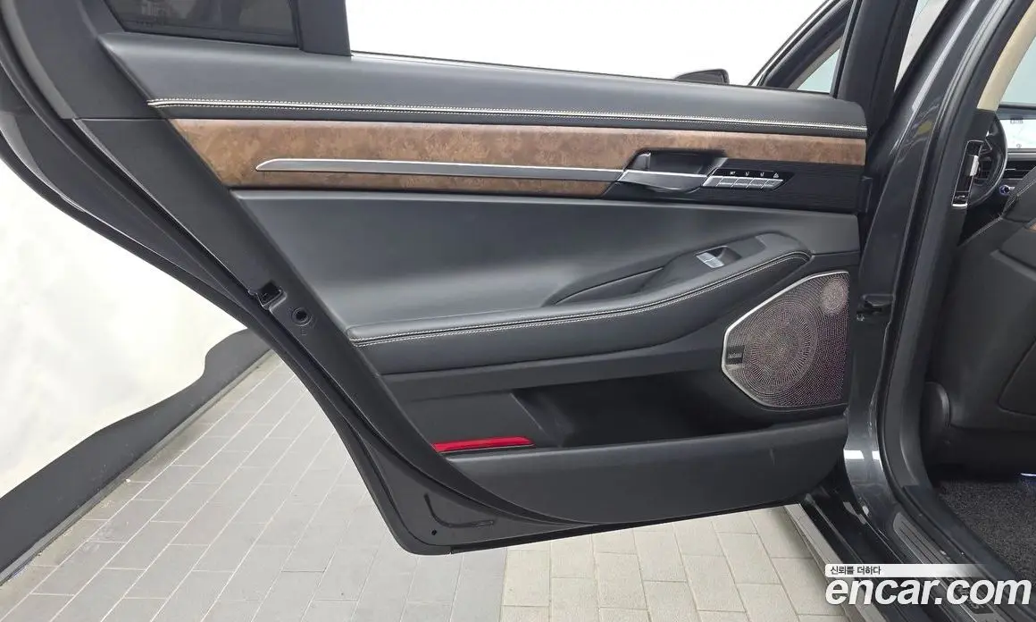 Genesis G90 2018 5.0 АКПП, фото 15