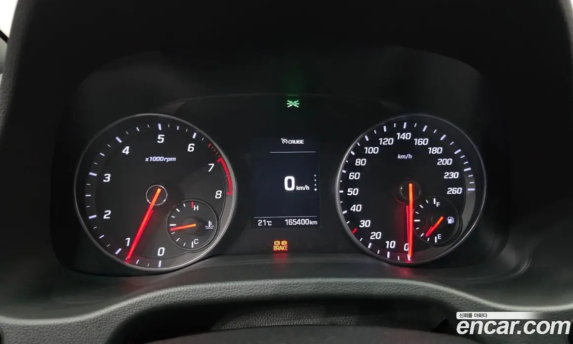 Hyundai Avante 2016 1.6 МКПП, фото 10