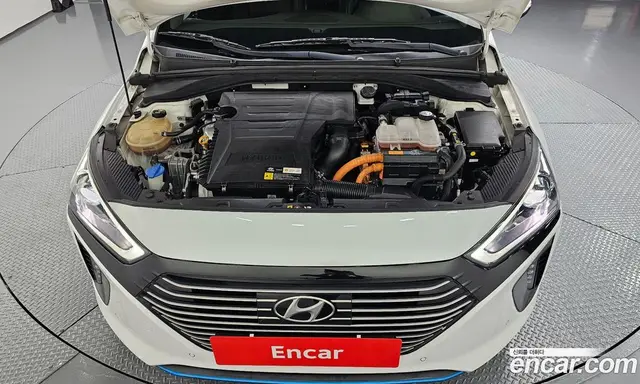 Hyundai Ioniq 2016 1.6 АКПП, миниатюра 6 Hyundai Ioniq 2016 1.6 АКПП, миниатюра 6